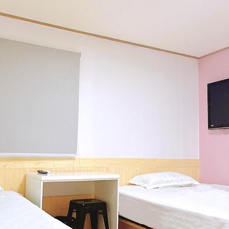 Sarang Guesthouse Dongdaemun โซล ภายนอก รูปภาพ